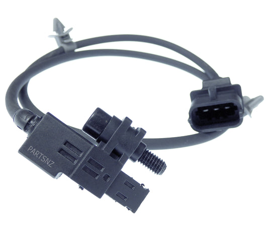 Hyundai - KIA Crankshaft Position Sensor 39180-2F000 - PARTSNZ - Premium Parts