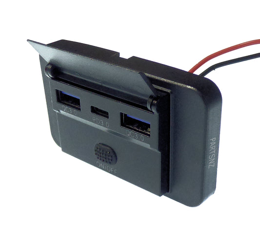 3-Port 12v / 24v USB Outlet Panel Wall Mount Charger - PARTSNZ - Premium Parts